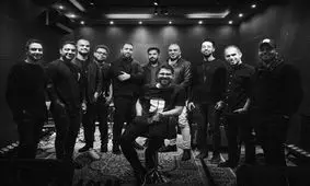 کنسرت متفاوت حامد همایون در فضای مجازی