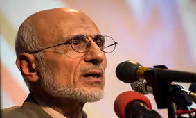 اولین حکم رسمی ‌ام را از مرحوم هاشمی رفسنجانی گرفتم