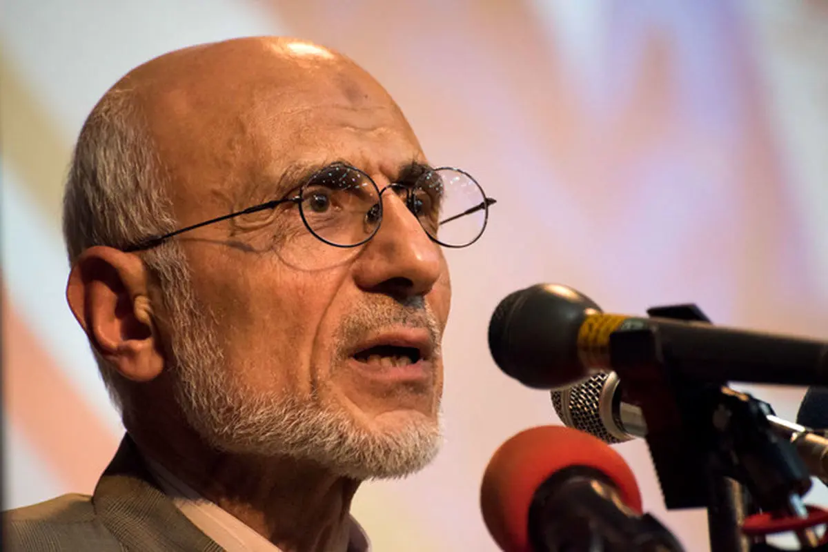 اولین حکم رسمی ‌ام را از مرحوم هاشمی رفسنجانی گرفتم