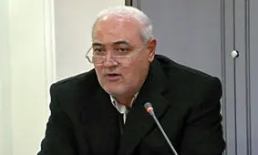 مسئول ستاد پشتیبانی مقابله با کرونا در خراسان رضوی خواستار تفویض اختیار کامل به استاندار شد