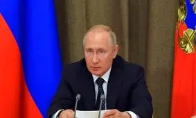 پوتین از احتمال کاهش تولید ۱۰ میلیون بشکه‌ای نفت خبر داد