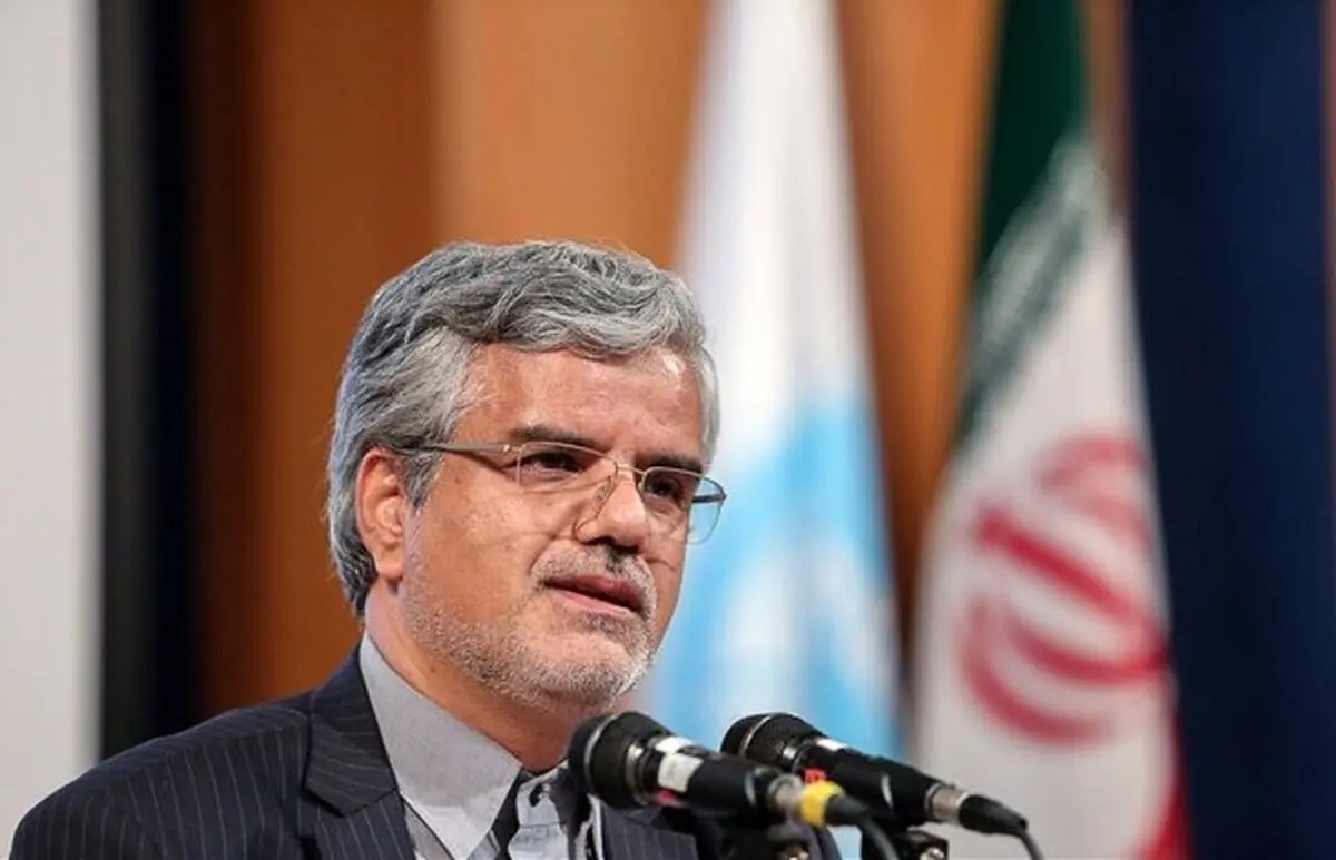 فرایندی رخ داد که مجلس دهم پیش از به‌ پایان‌ رسیدنش کارش تمام شد/ خواسته دولت در ابتدا برای محدود شدن اماکن عمومی با مقاومت مواجه شد