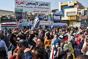 ۳۰ کشته و زخمی در درگیری معترضان عراقی با نیروهای امنیتی در ذی‌قار
