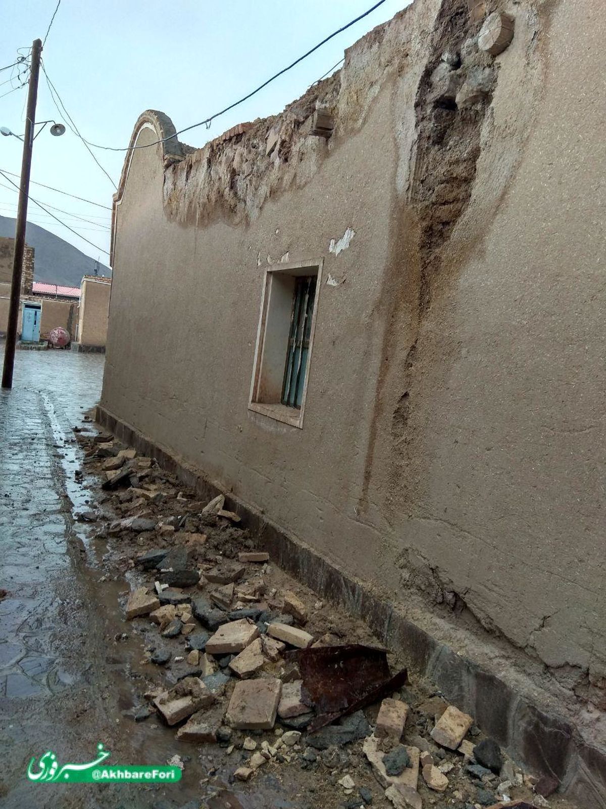 خسارت به منزل مسکونی روستای شوراب بخش مرکزی بیرجند