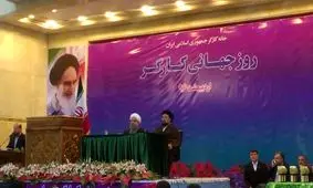 همراهی سید حسن خمینی با حسن روحانی در مراسم روز کارگر/ عکس