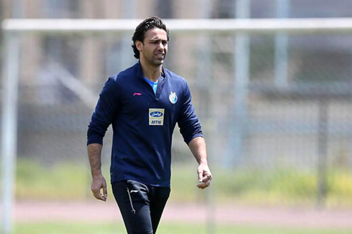 فرهاد مجیدی به ایران برنگشت