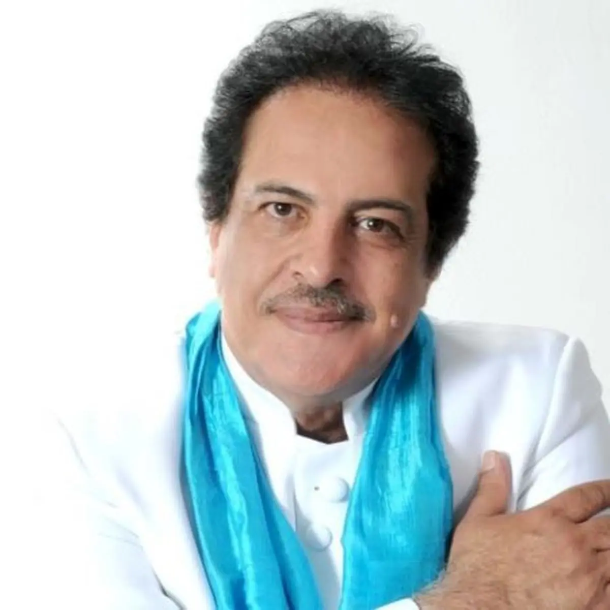 فوت اعضای خانواده خواننده لس‌آنجلسی بر اثر کرونا