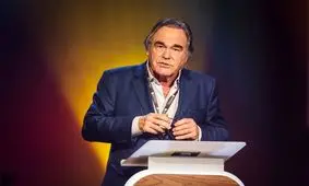 اولیور استون: تحریم‌های آمریکا علیه ایران در بحبوحه شیوع کرونا بسیار ظالمانه است