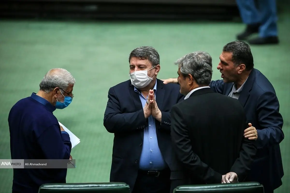 جای خالی مصوبات مجلس در روزهای کرونایی/ چرا مجلس آنلاین نمی‌شود؟