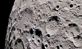 تعویق سفر به ماه