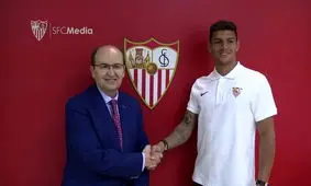 زوج فن دایک در لیورپول از سویا می آید