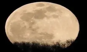 تصاویر استثنایی از اَبَر ماه آوریل