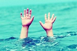 غرق شدن پسر 12 ساله در استخر