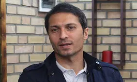 فرزاد آشوبی: پرسپولیس شایسته معرفی به عنوان قهرمان است