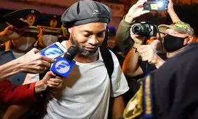 لبخند شیرین رونالدینیو که به گریه تبدیل شد!/عکس