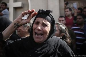 اغتشاش در خاکسپاری یک قربانی کرونا در مصر