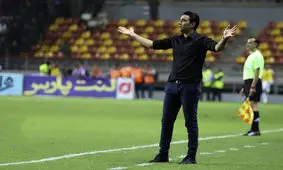 نبرد آسیایی نکونام مقابل ژاوی و اینیستا/عکس