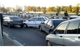 20 مصدوم در تصادف زنجیره ای اصفهان