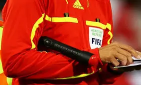 اکبریان و زاهدی‌فر برای سرخابی‌ها سوت می‌زنند