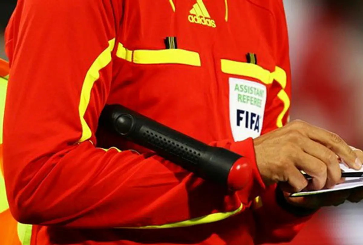 اکبریان و زاهدی‌فر برای سرخابی‌ها سوت می‌زنند