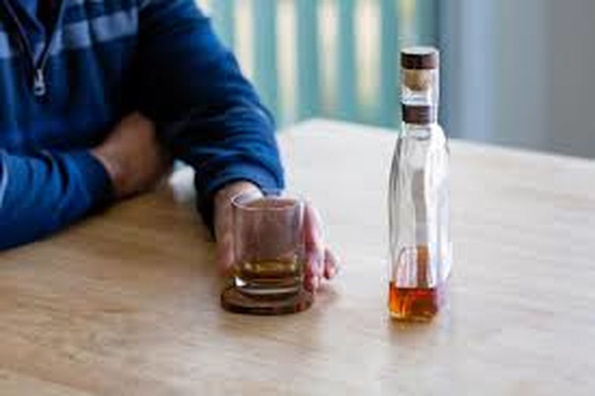 آمریکا با نوشیدن الکل بیشتر قصد عبور از بحران کرونا را دارد!!