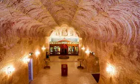 شهری عجیب که خانه‌های آن در دل زمین ساخته شدند!