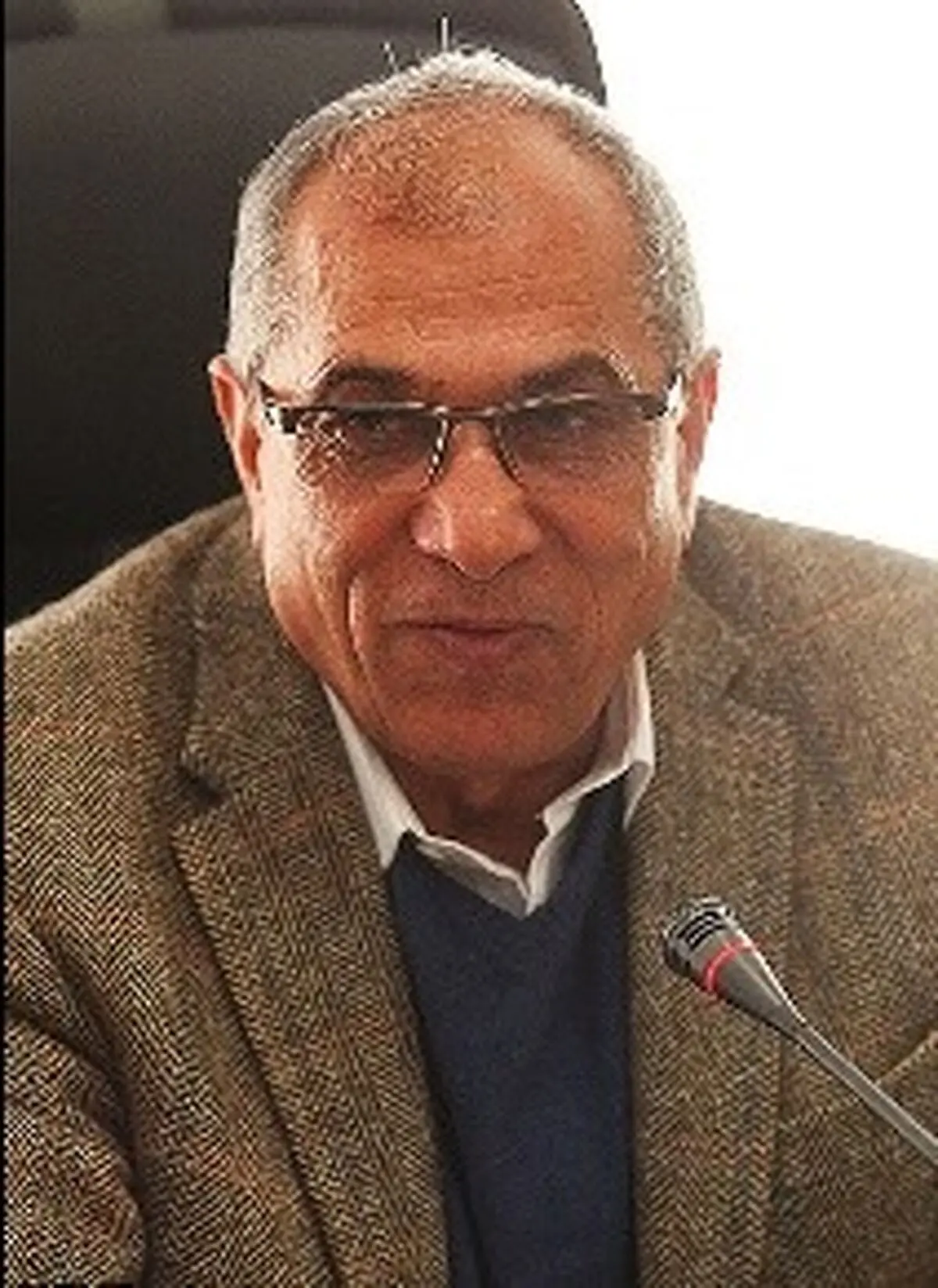 بروکراسی اداری مانع تحقق «جهش تولید» است