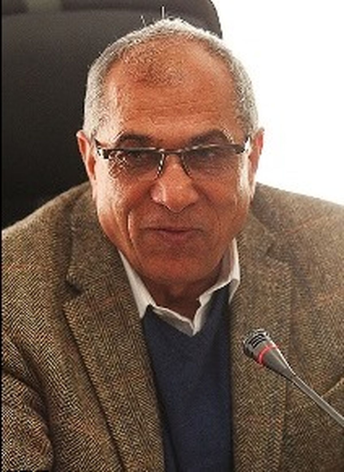 بروکراسی اداری مانع تحقق «جهش تولید» است