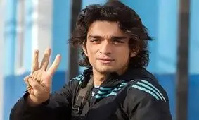 بازیکن پیشین استقلال و پرسپولیس، کرونا را شکست داد