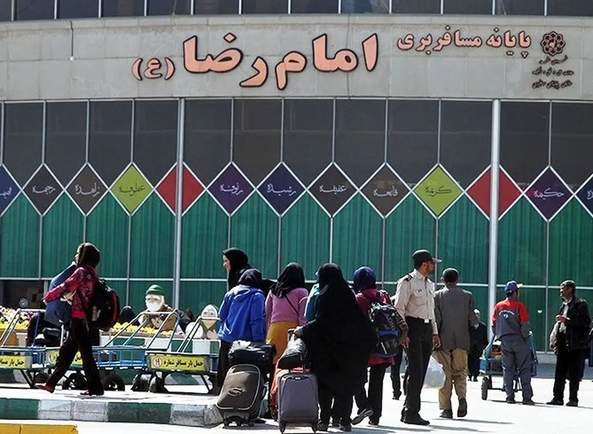 کاهش 94 درصدی ورودی و خروجی مسافر پایانه امام رضا(ع) در فروردین‌ماه