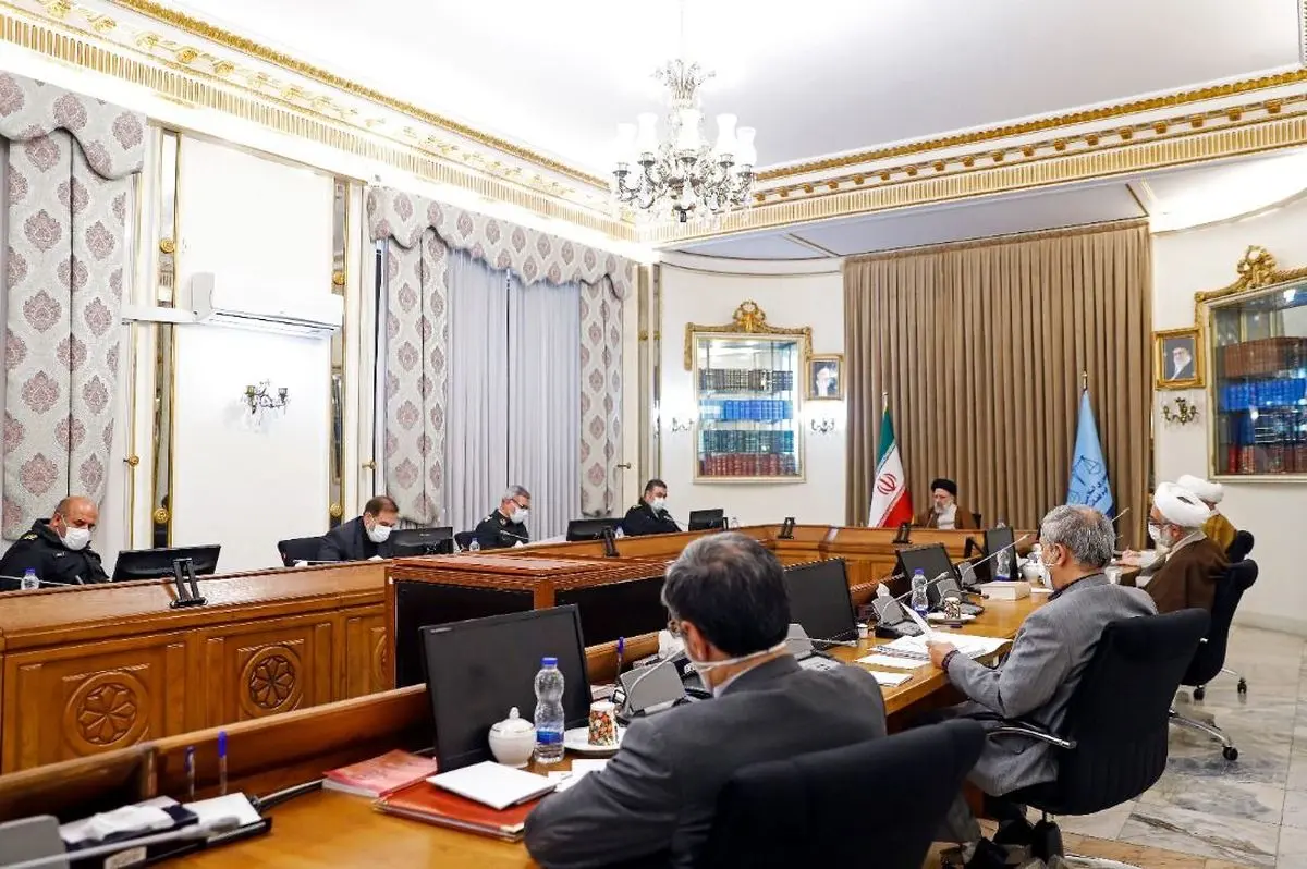 دستور ویژه رئیس قوه قضائیه به دادستان کل کشور برای حفظ سلامت و امنیت زندانیان و برخورد با مقصرین حادثه زندان سقز /آیت الله رئیسی: اقدامات معدودی مجرم قانون شکن موجب محرومیت سایر زندانیان از رافت اسلامی نشود