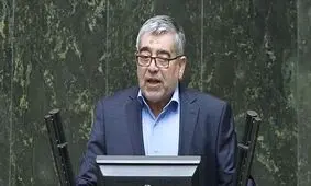 عملکرد مجلس دهم ضعیف بود/ مجلس می‌توانست با هماهنگی بیشتر گام‌های مفید‌تری بردارد