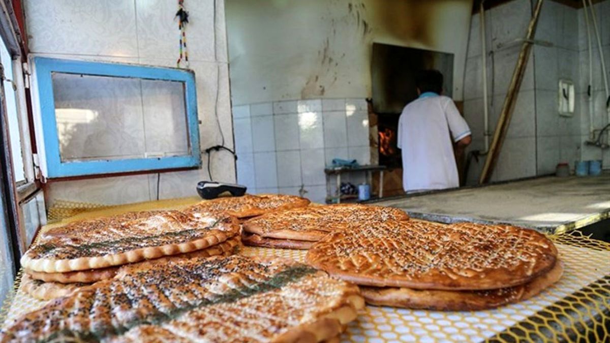 گرانی نان در نهبندان