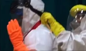 فیلم| تصاویر واقعی و روایت تکان‌دهنده دختری که در آرامستان قم مردگان کرونایی را غسل می‌دهد