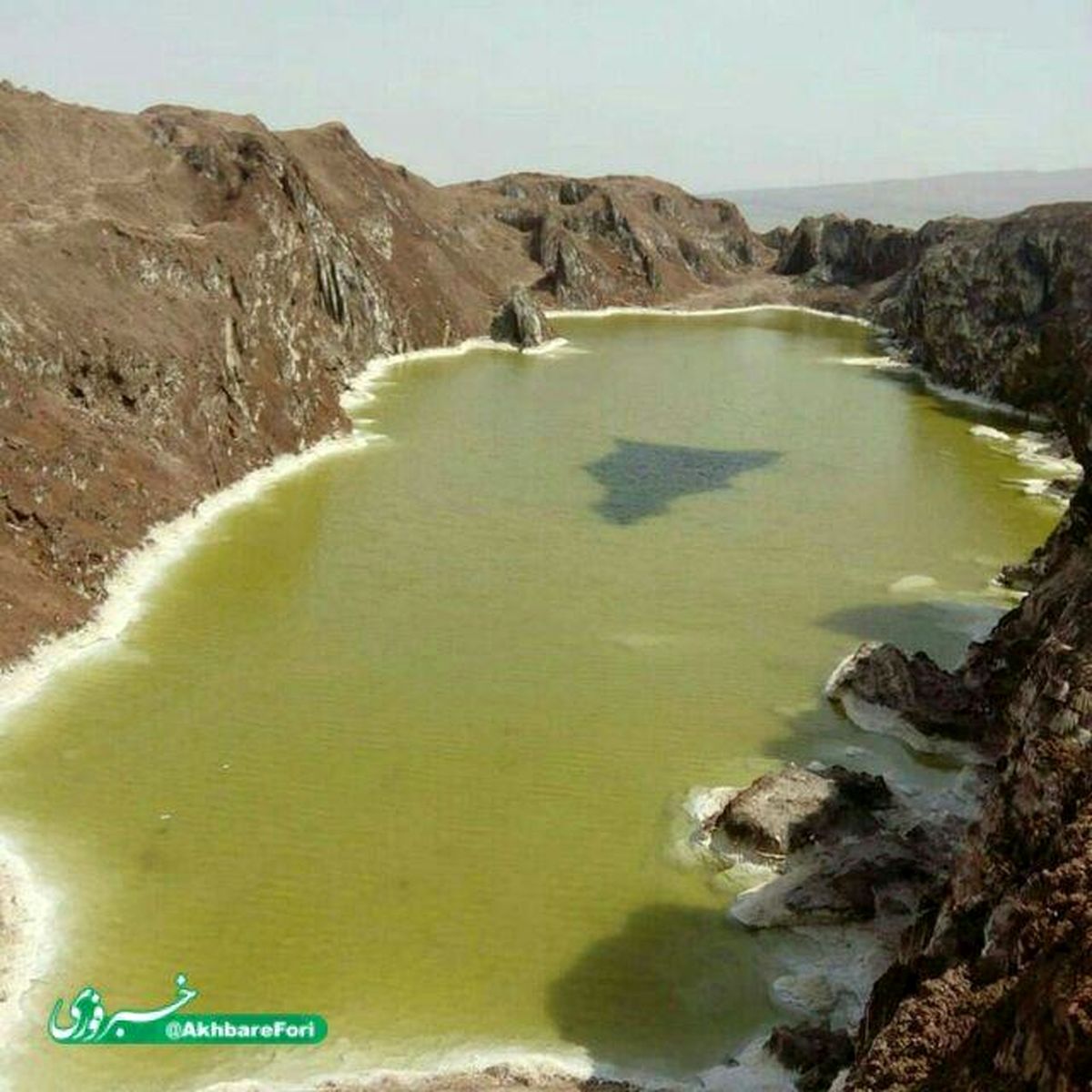 کوه نمکی وسایت پروازی پاراگلایدر شهید بابایی قم