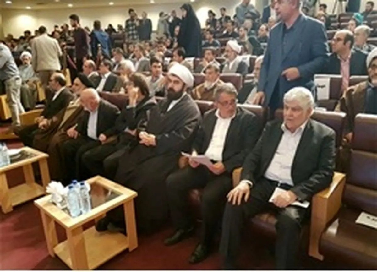 دو کتاب آیت‌الله هاشمی رفسنجانی رونمایی شد