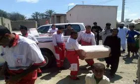 امدادرسانی به سیل زدگان سیستان و بلوچستان همچنان ادامه دارد