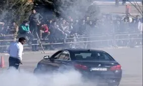 آموزش رایگان "مهارت رانندگی حرفه‌ای" را برای مردم برگزار می‌کنیم