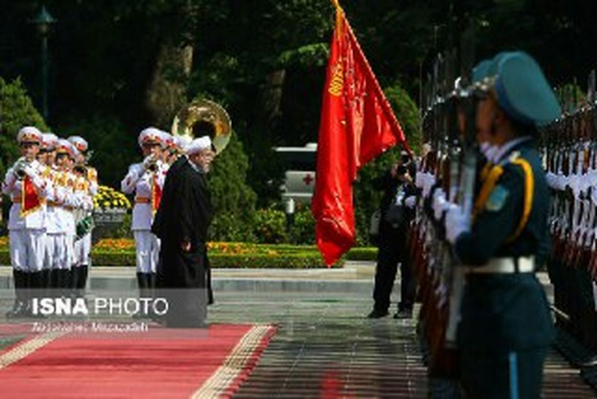 استقبال رسمی رئیس جمهوری ویتنام از روحانی