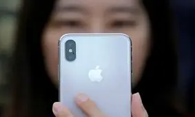 چینی‌ها ۲.۵ میلیون دستگاه آیفون خریدند