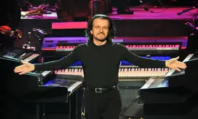 گزارشی از کنسرت آنلاین «یانی» و حرف‌های این نوازنده