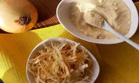 طرز تهیه پودر پیاز خانگی