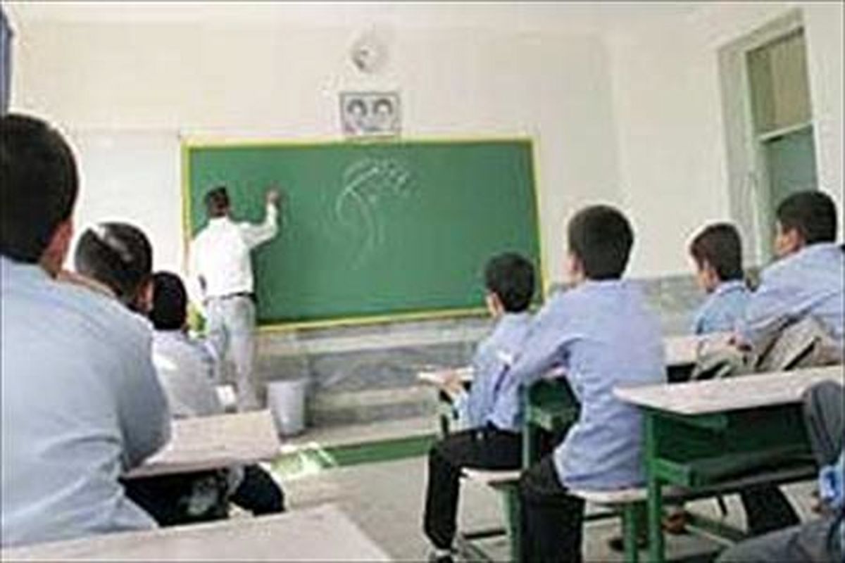 سکوت کاندیدهای انتخاباتی در مقابل معلمان/ چرا فرهنگیان در میان وعده ها جایی ندارند؟