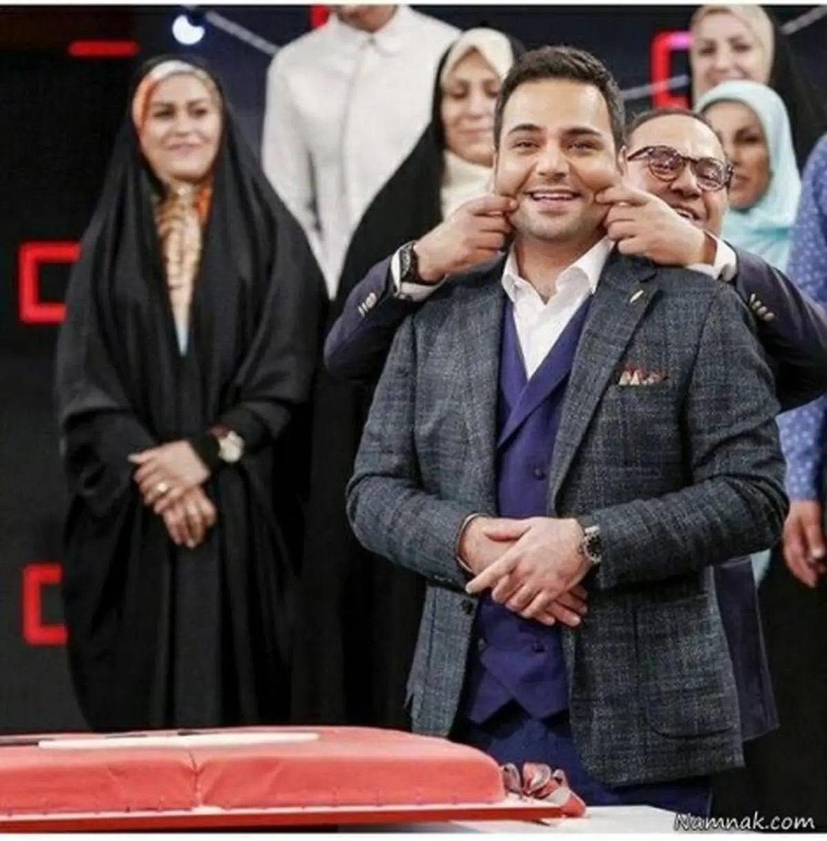 از توگوشی خوردن تا رزمی‌کاری " احسان علیخانی "