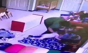 فیلم لورفته از کودک آزاری در مهدکودک!