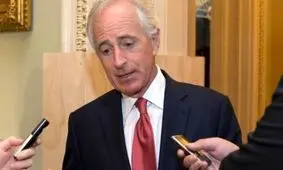 تلاش سناتورهای آمریکایی برای افزودن تحریم‌های روسیه به طرح تحریم‌های ایران