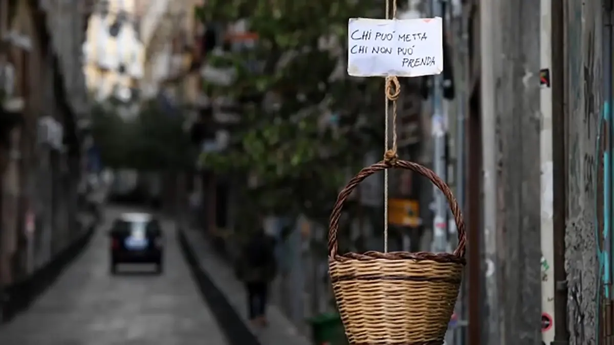 سبد مهربانی برای نیازمندان کرونایی در ایتالیا + فیلم