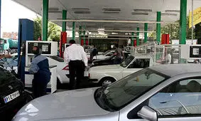 چرا دستورالعمل‌های مقابله با کرونا در پمپ‌بنزین‌ها اجرایی نمی‌شود؟