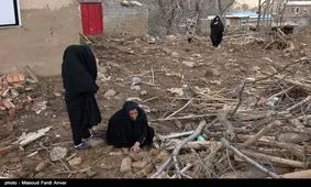 کشف آخرین جسد مفقودی سیل آذرشهر / تشییع جنازه کودک ۲۲ماهه روی دست امدادگران/پایان عملیات جستجو