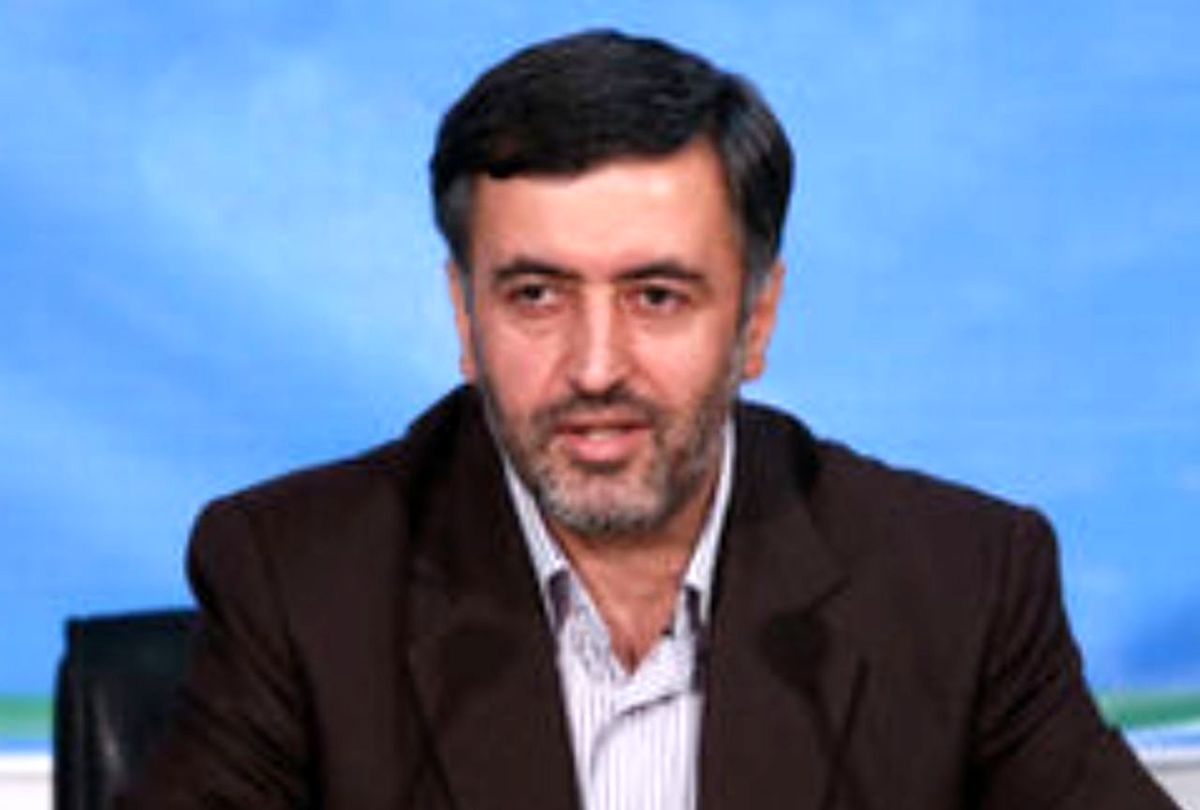 هشدار نسبت به تبعات اقتصادی تعطیلات کرونایی / تحریمها دست دولت را بسته است